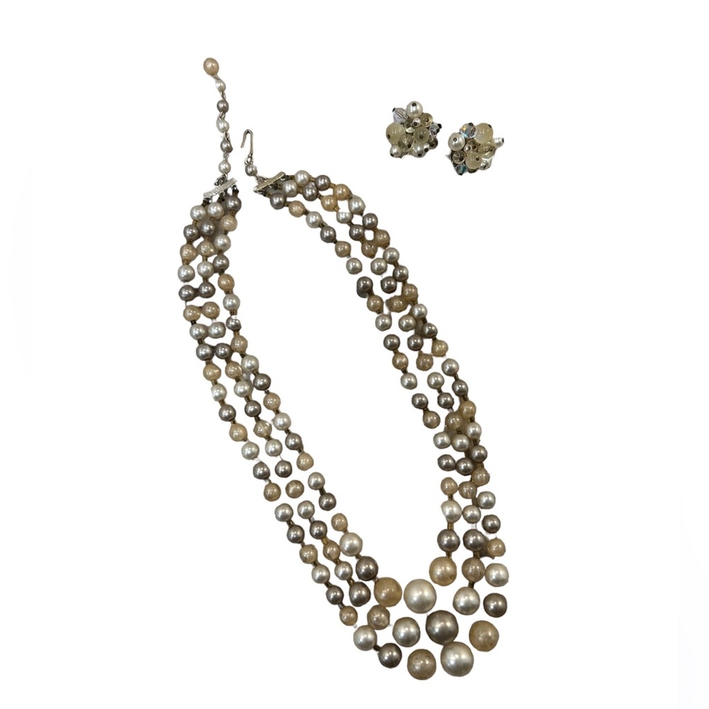 Vintage 50’s 60’s necklace and earring set